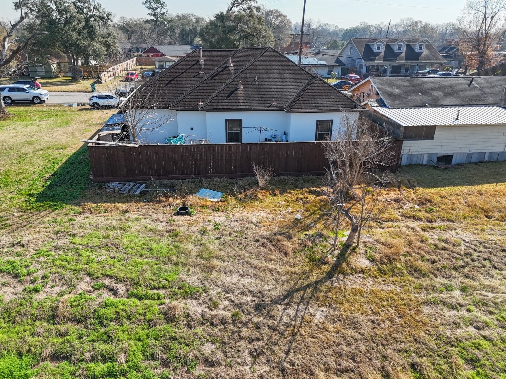 1508 Miami Road Pasadena, TX 77502 - Photo 15 of 17 a view of a house with a yard