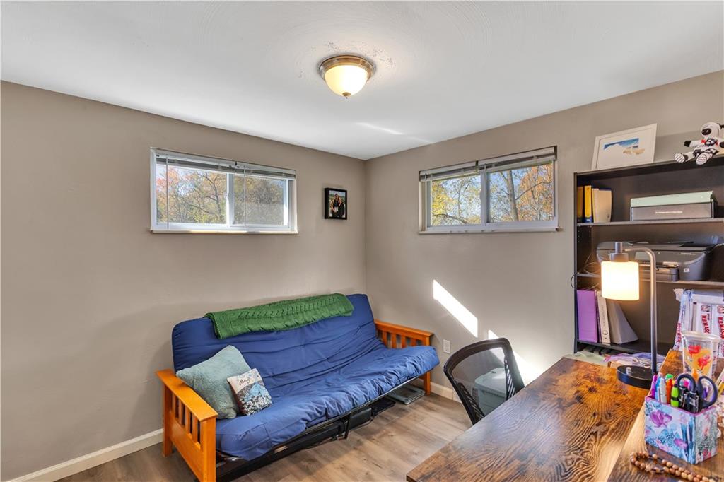 3779 Northern Pike Monroeville, PA 15146 - Photo 24 of 31 a living room with furniture and a window