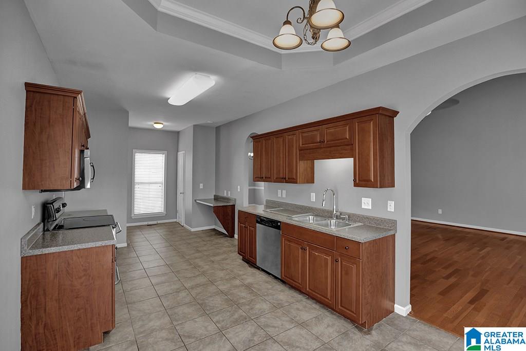 176 Chinaberry Lane Alabaster, AL 35114 - Photo 5 of 19