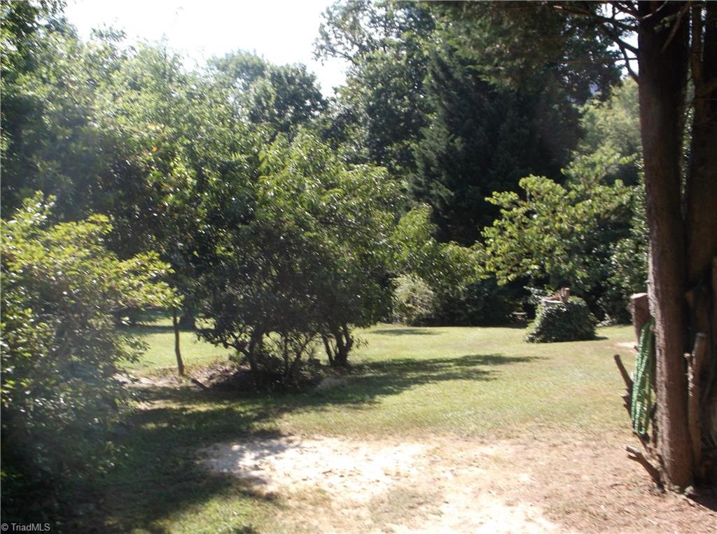 1513 Marshall Smith Road King, NC 27021 - Photo 7 of 30 Gallery Image 7