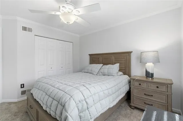 $519,900 | 318 Village Drive, Mars, PA 16046