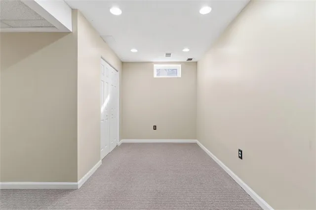 $519,900 | 318 Village Drive, Mars, PA 16046