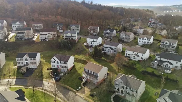 $519,900 | 318 Village Drive, Mars, PA 16046