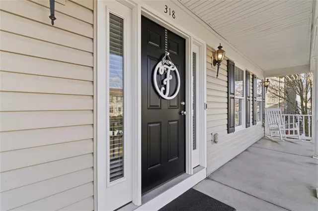 $519,900 | 318 Village Drive, Mars, PA 16046