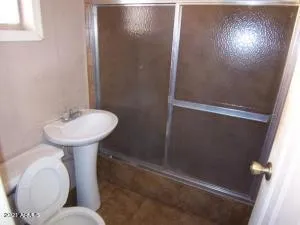 an empty room that has a window