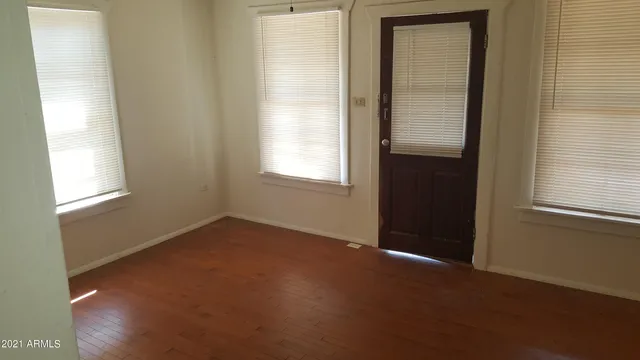 $1,250 | 3829 North 9th Street, Phoenix, AZ 85014