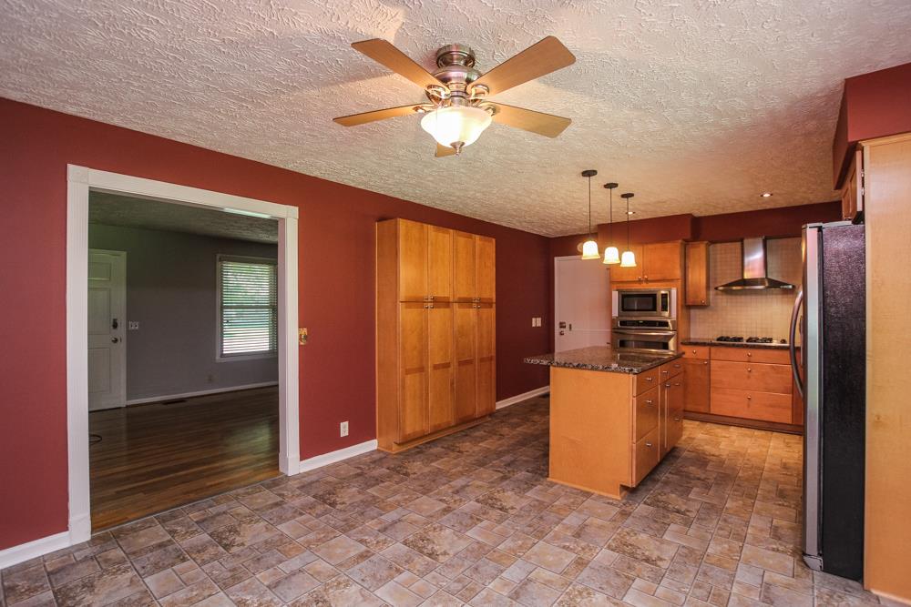 108 Grapevine Road Hendersonville, TN 37075 - Photo 9 of 30 Gallery Image 9