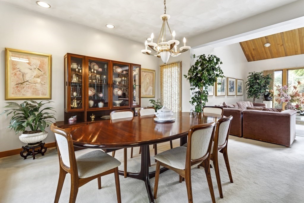 18 Hickory Hill Road Wakefield, MA 01880 - Photo 13 of 40 Gallery Image 13