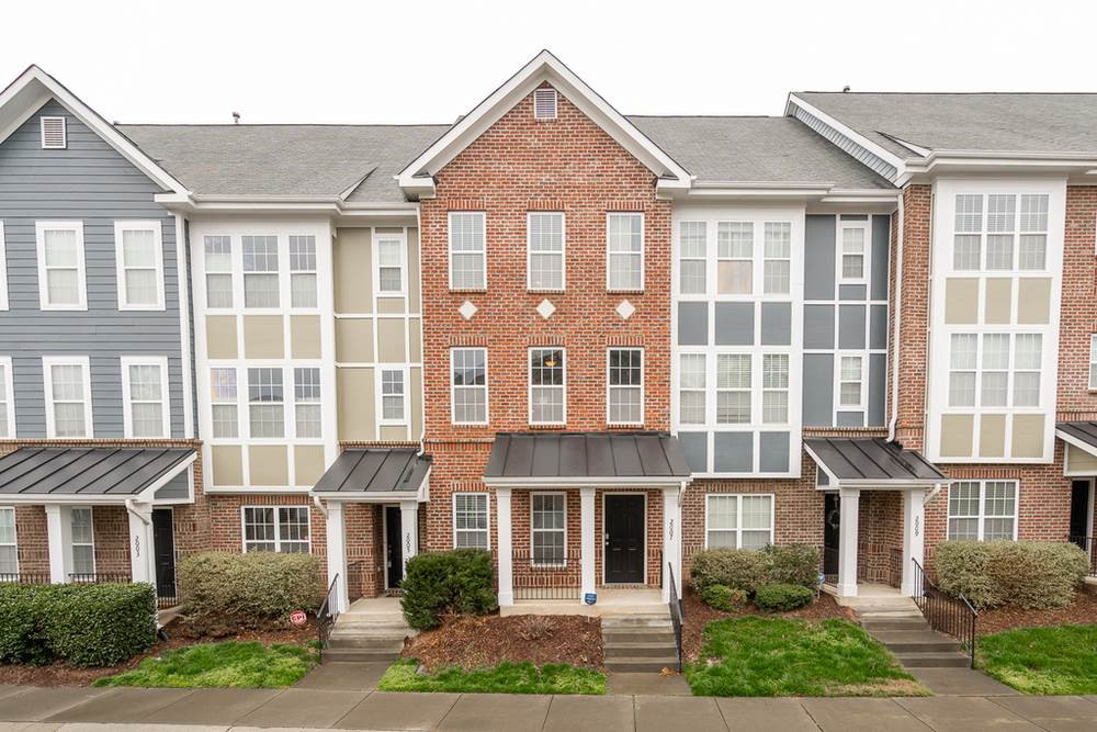2007 Summerhouse Road Cary, NC 27519 - Photo 1 of 30 Exterior Front