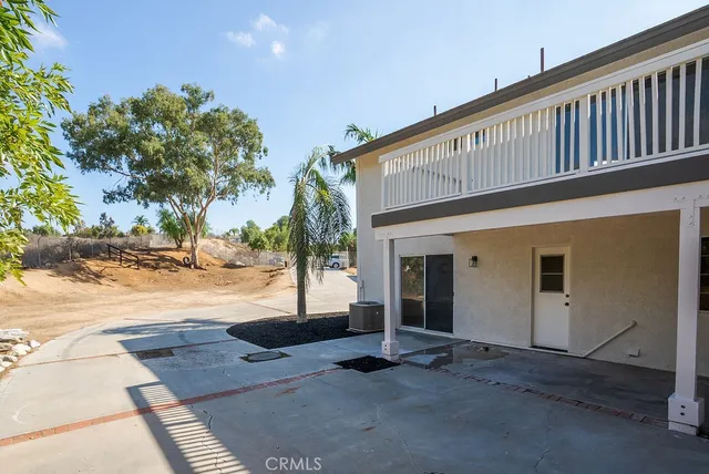 $1,049,000 | 15425 Brookview Court, Riverside, CA 92504