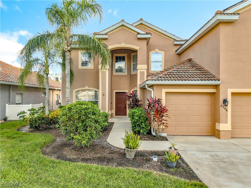 2798 Via Piazza Loop Fort Myers, FL 33905 - Photo 3 of 49