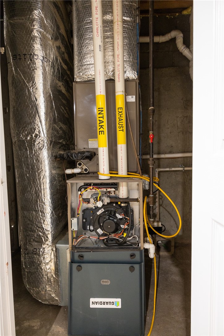 282 St Barnabe Street Woonsocket, RI 02895 - Photo 24 of 46