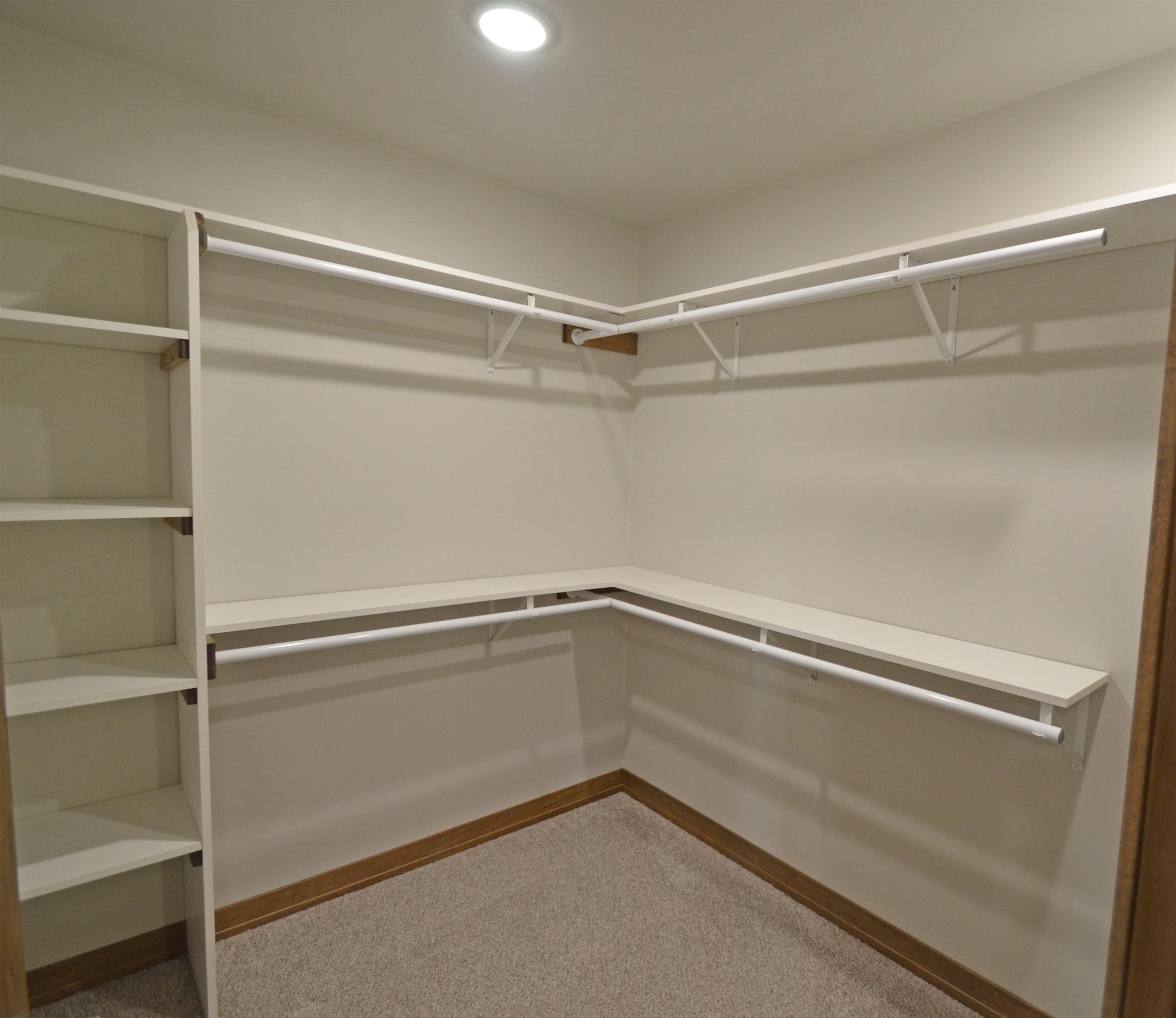 470 South Huron Road Green Bay, WI 54311 - Photo 15 of 27