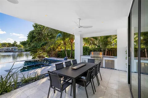 $4,995,000 | 2101 Northeast 20th Avenue, Wilton Manors, FL 33305