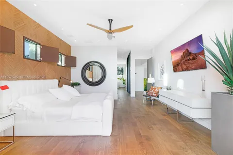 $4,995,000 | 2101 Northeast 20th Avenue, Wilton Manors, FL 33305