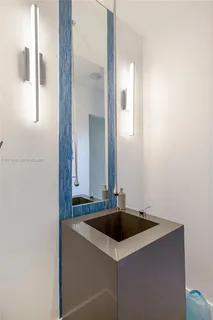 $4,995,000 | 2101 Northeast 20th Avenue, Wilton Manors, FL 33305