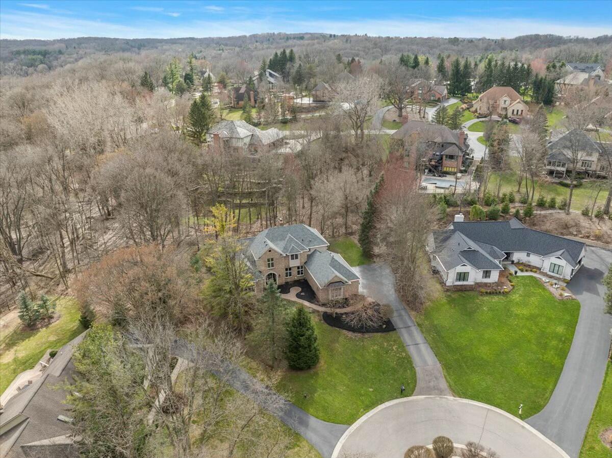 4770 Forest Ridge Court Rochester, MI 48306 - Photo 14 of 72 tempImagefE0ceI