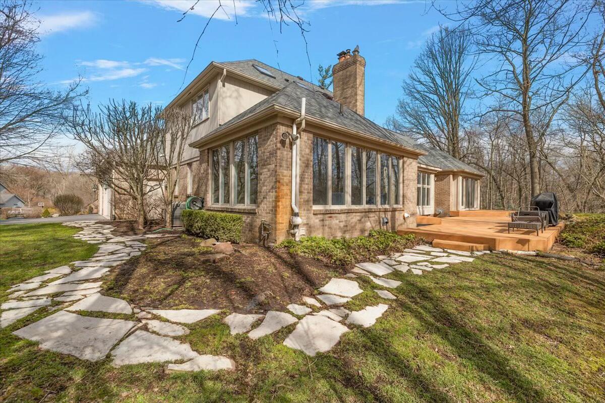 4770 Forest Ridge Court Rochester, MI 48306 - Photo 6 of 72 tempImageyshqjN