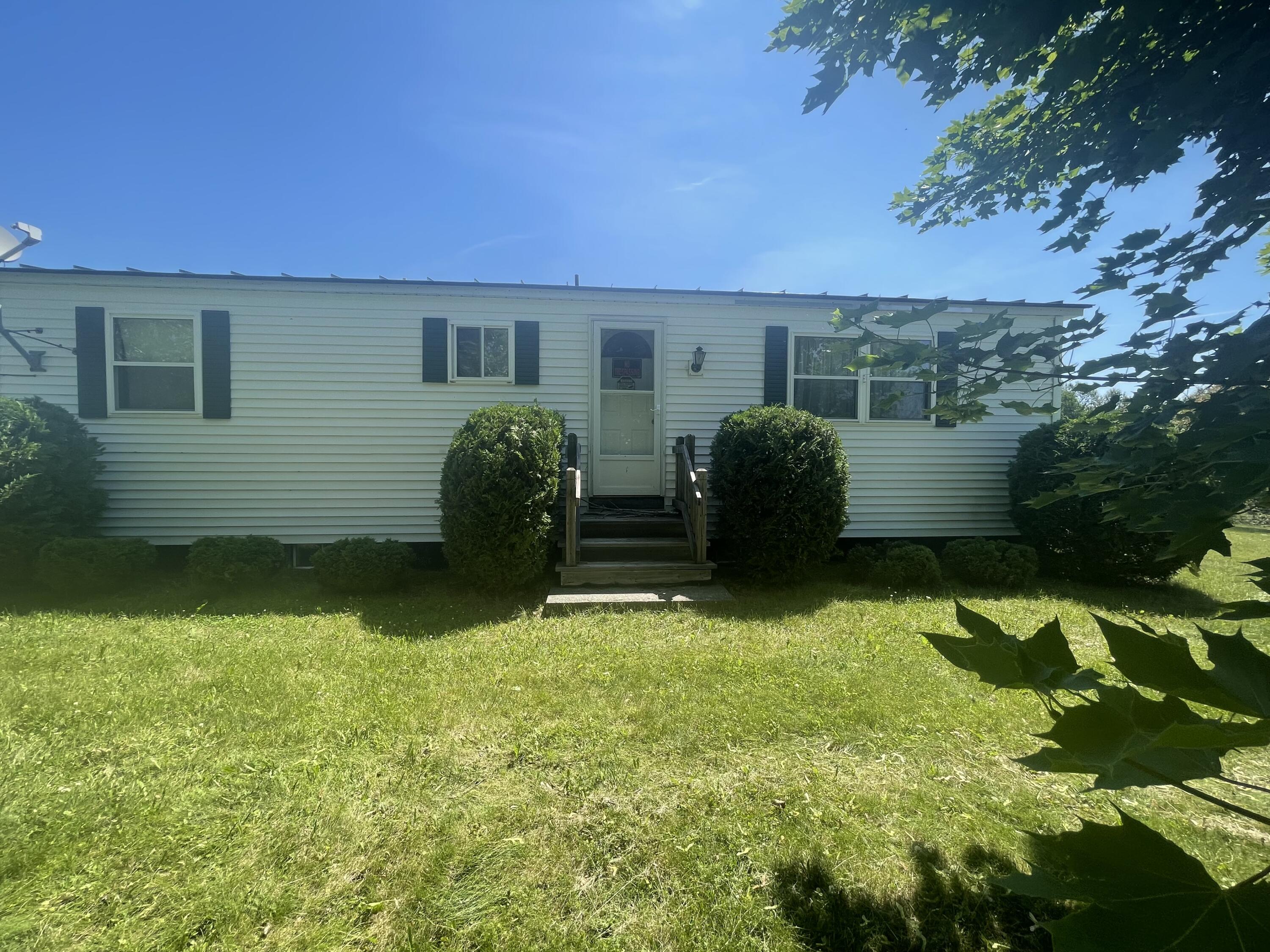 533 Porter Settlement Road Houlton, ME 04730 - Photo 2 of 35 IMG_3819