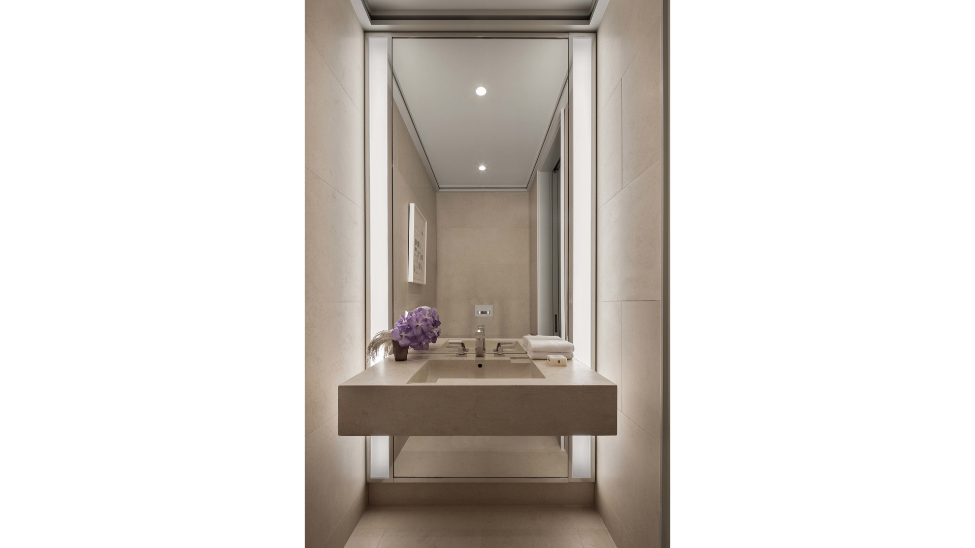 53 West 53rd Street, Unit 16F Manhattan, NY 10019 - Photo 6 of 7