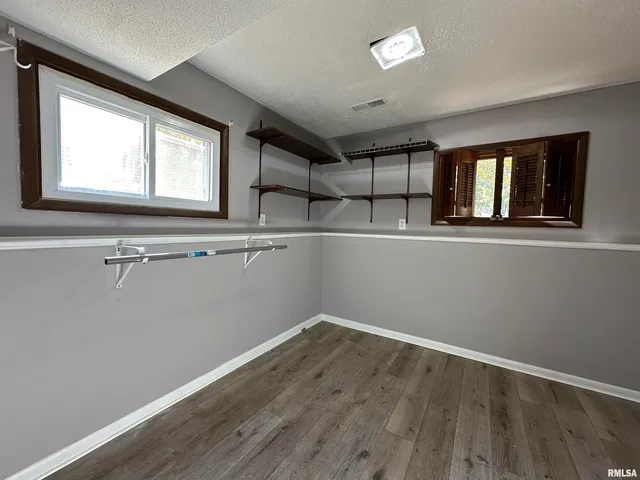 $126,500 | 1312 Debbie Lane, Macomb, IL 61455