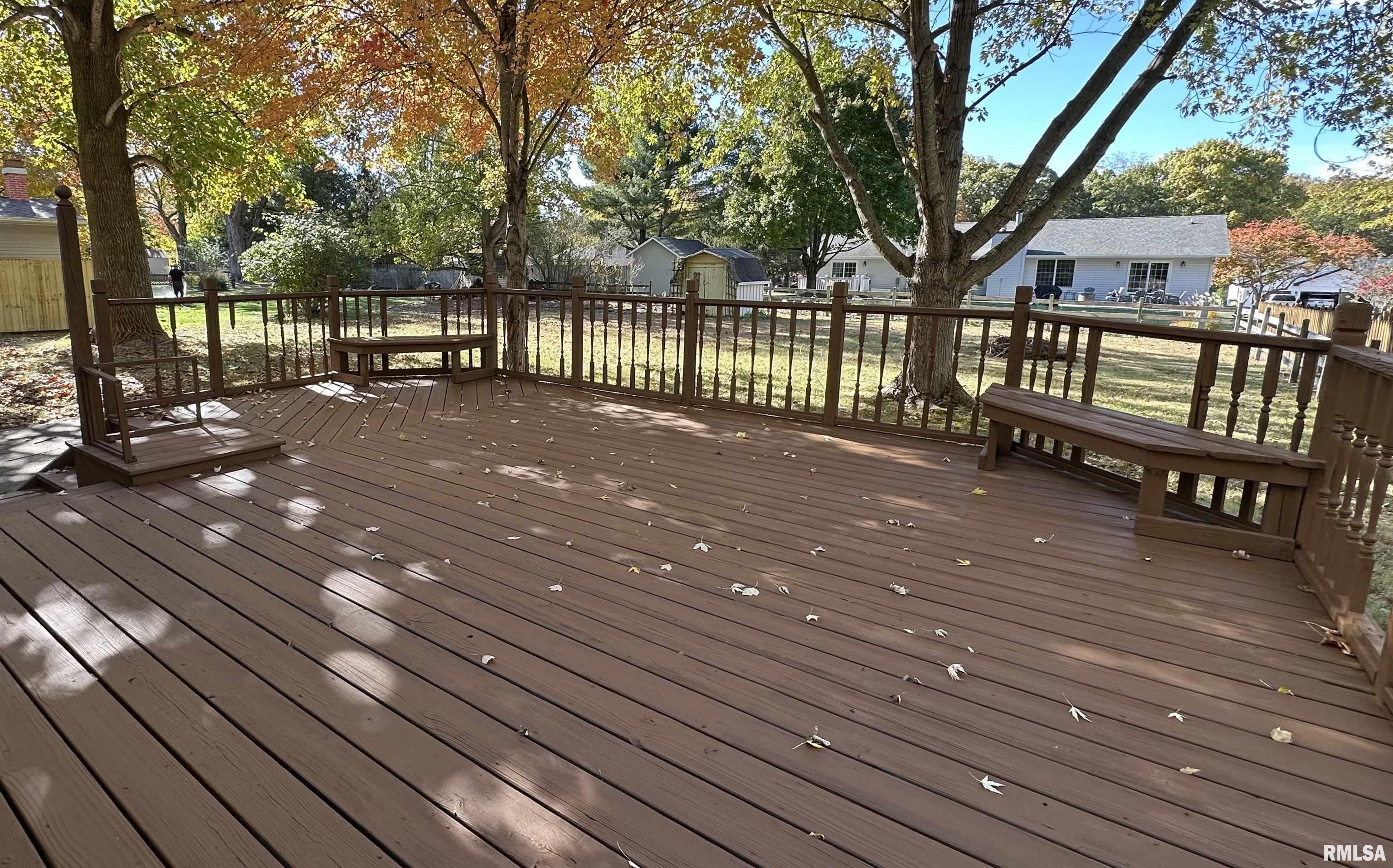 1312 Debbie Lane Macomb, IL 61455 - Photo 21 of 24