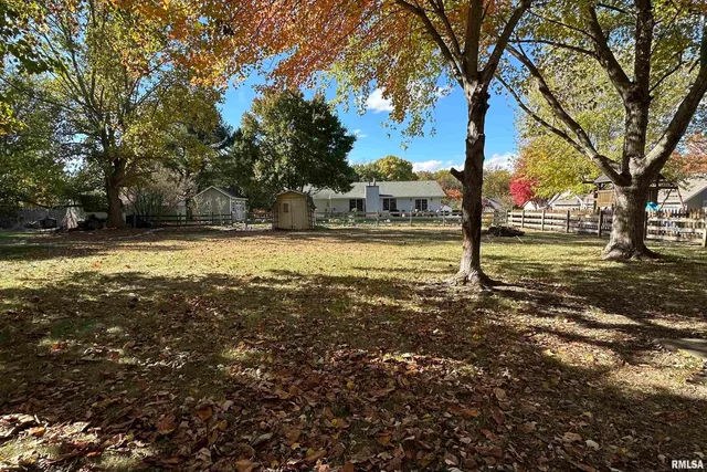 $126,500 | 1312 Debbie Lane, Macomb, IL 61455