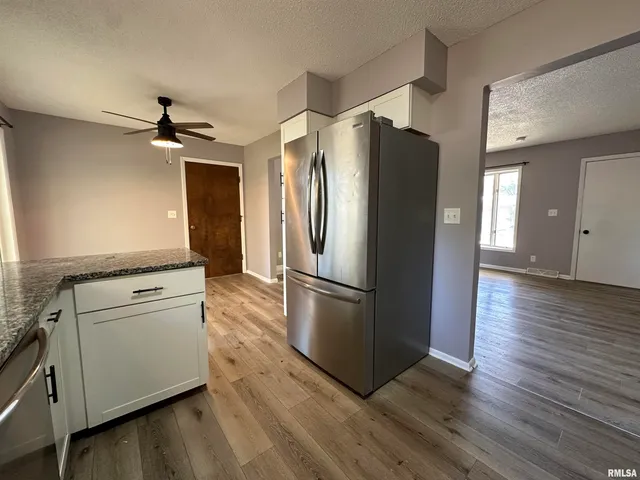 $126,500 | 1312 Debbie Lane, Macomb, IL 61455