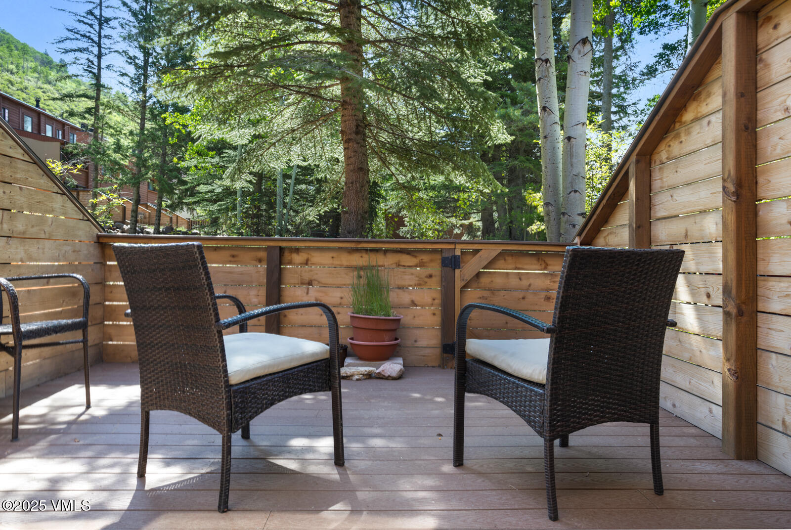 4506 Spruce Way, Unit 2 Vail, CO 81657 - Photo 15 of 38 4506 Spruce Way 2 MLS-26