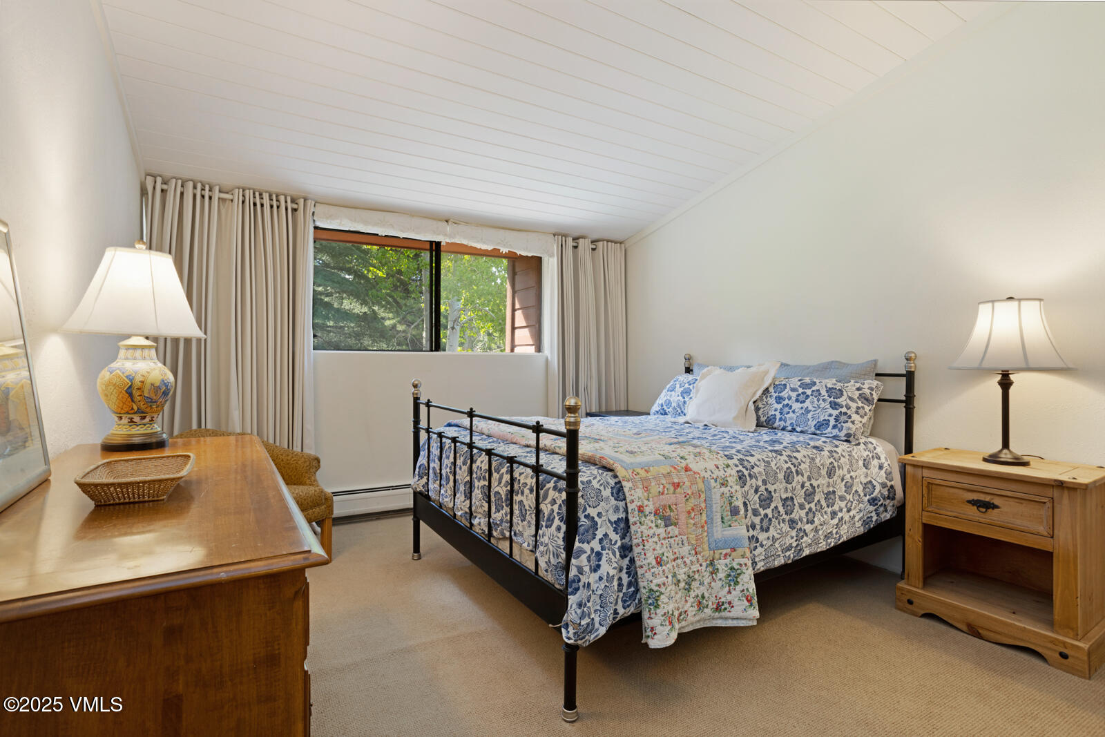 4506 Spruce Way, Unit 2 Vail, CO 81657 - Photo 22 of 38 4506 Spruce Way 2 MLS-2