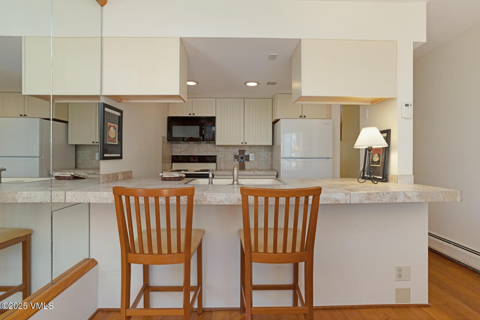 4506 Spruce Way, Unit 2 Vail, CO 81657 - Photo 9 of 38 4506 Spruce Way 2 MLS-18