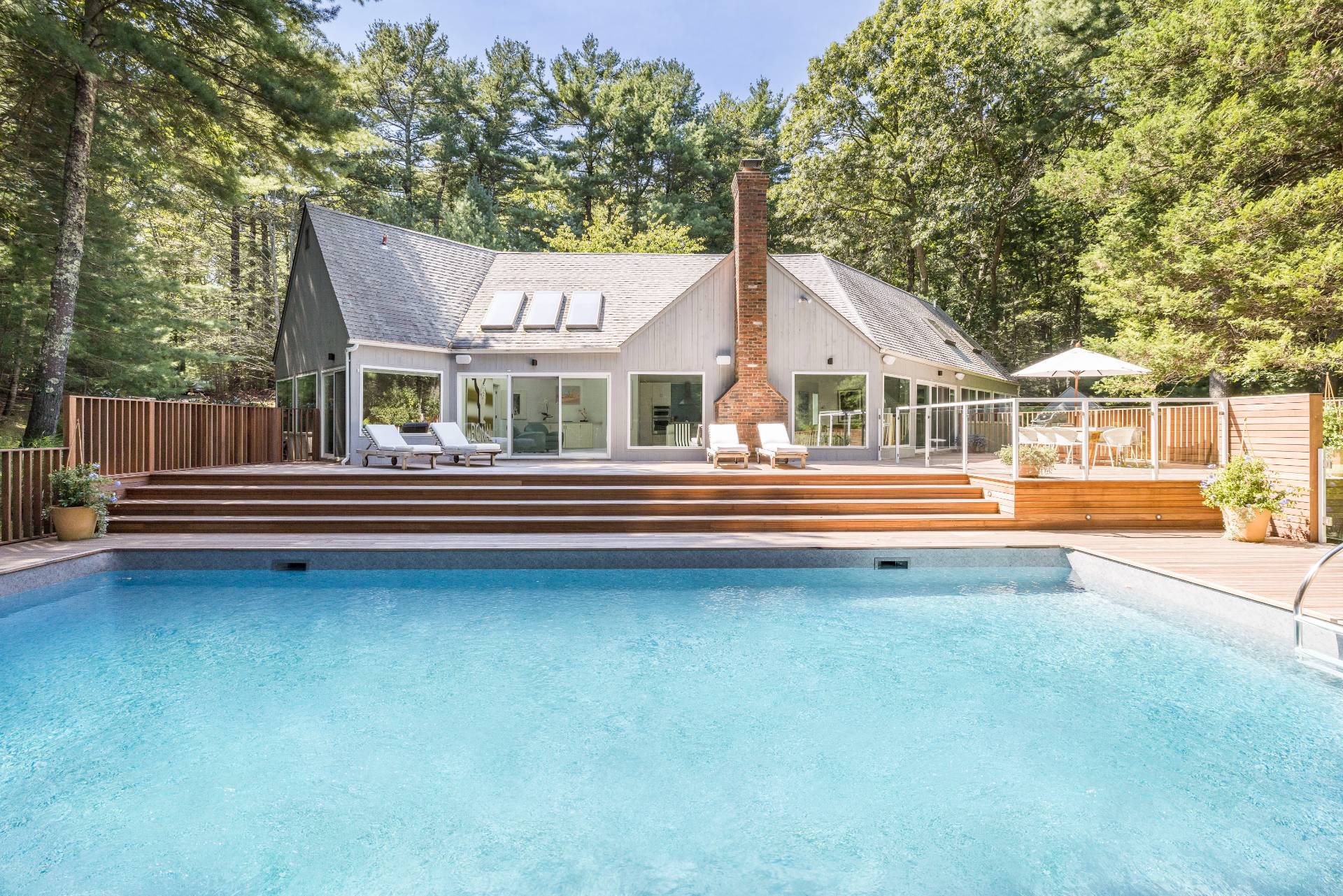 89 Bull Path East Hampton, NY 11937 - Photo 1 of 15
