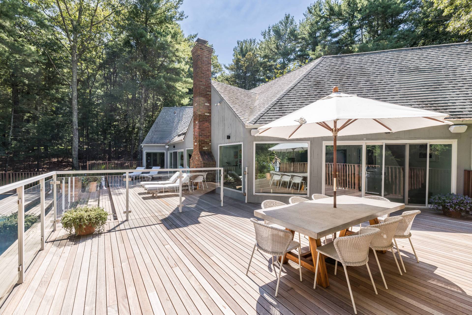 89 Bull Path East Hampton, NY 11937 - Photo 3 of 15
