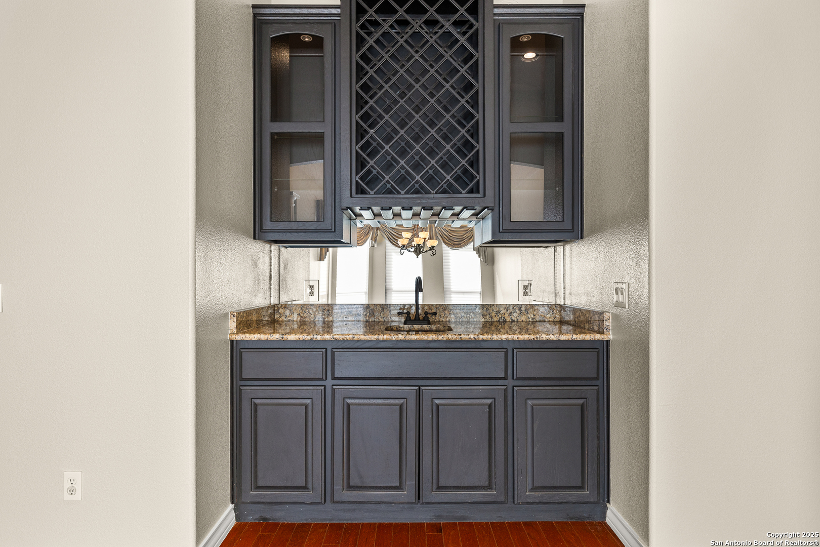 3204 Crystal Path San Antonio, TX 78259 - Photo 13 of 57