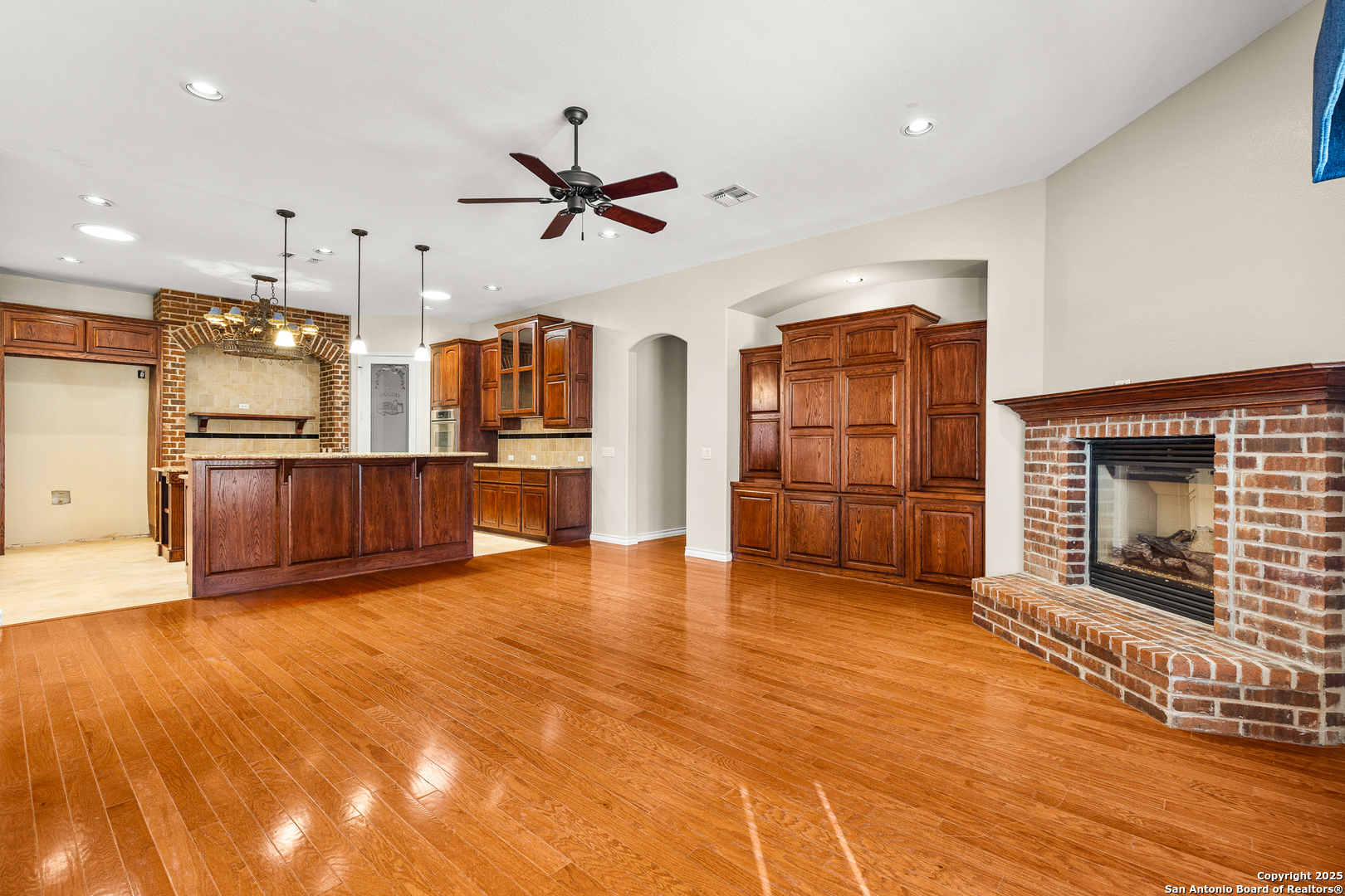 3204 Crystal Path San Antonio, TX 78259 - Photo 17 of 57