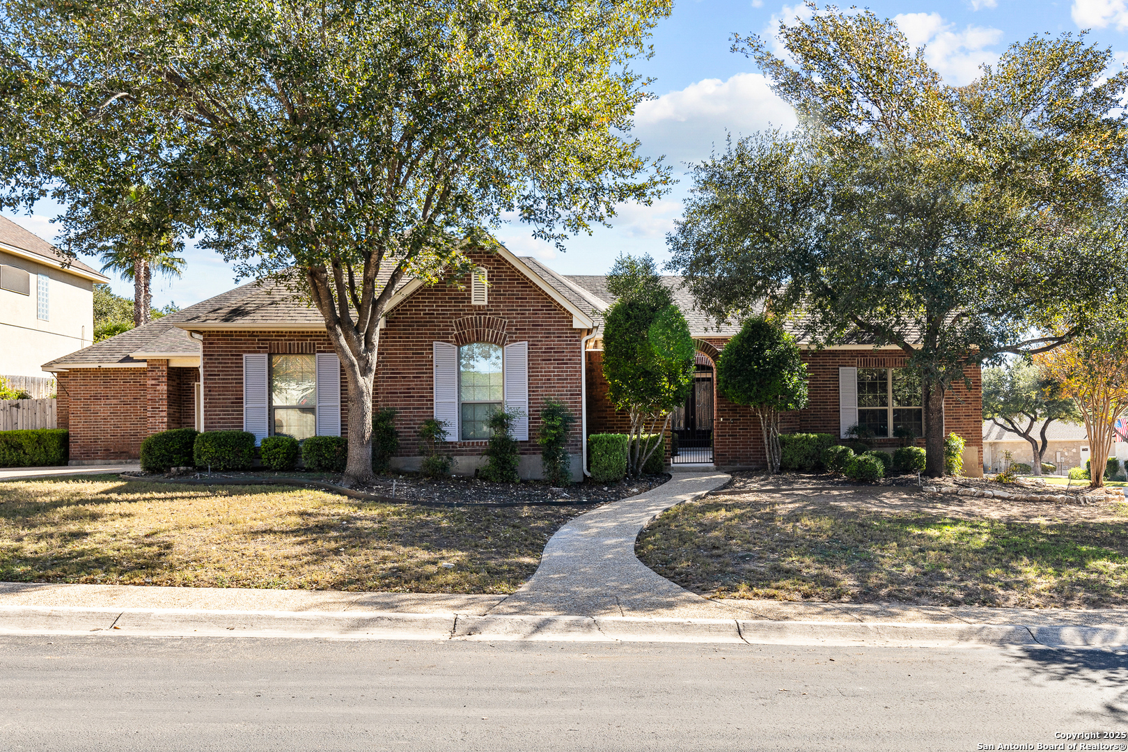 3204 Crystal Path San Antonio, TX 78259 - Photo 2 of 57