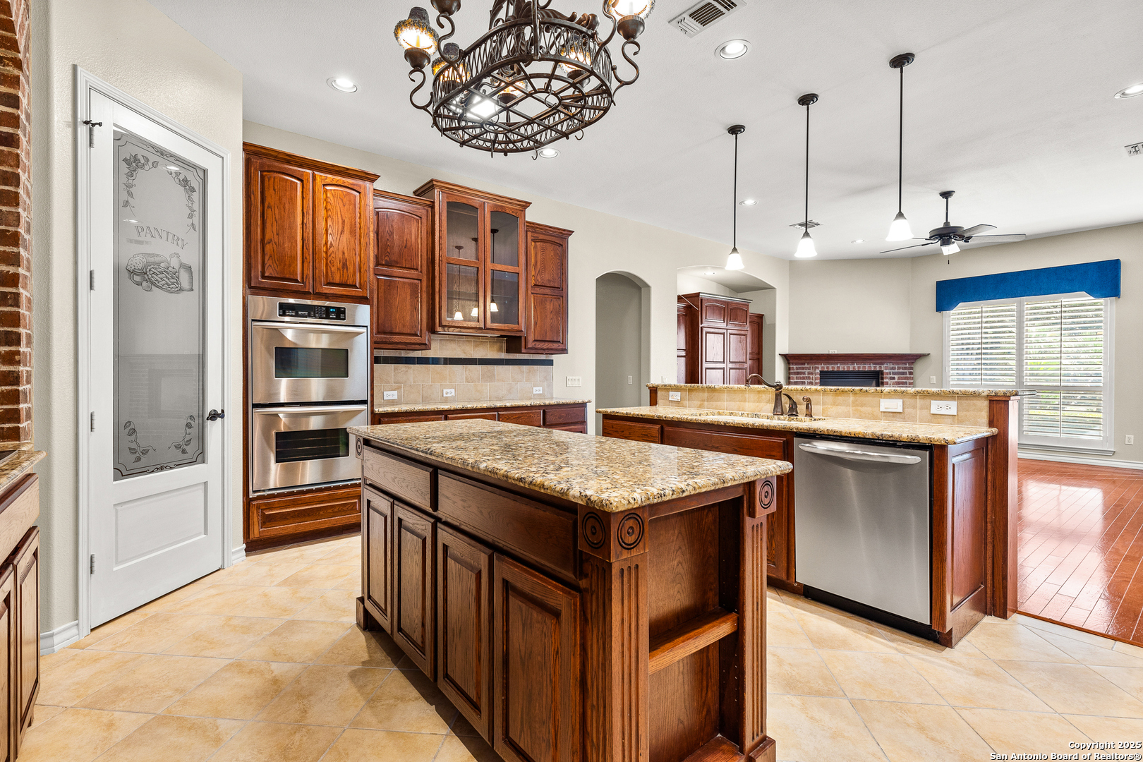 3204 Crystal Path San Antonio, TX 78259 - Photo 21 of 57