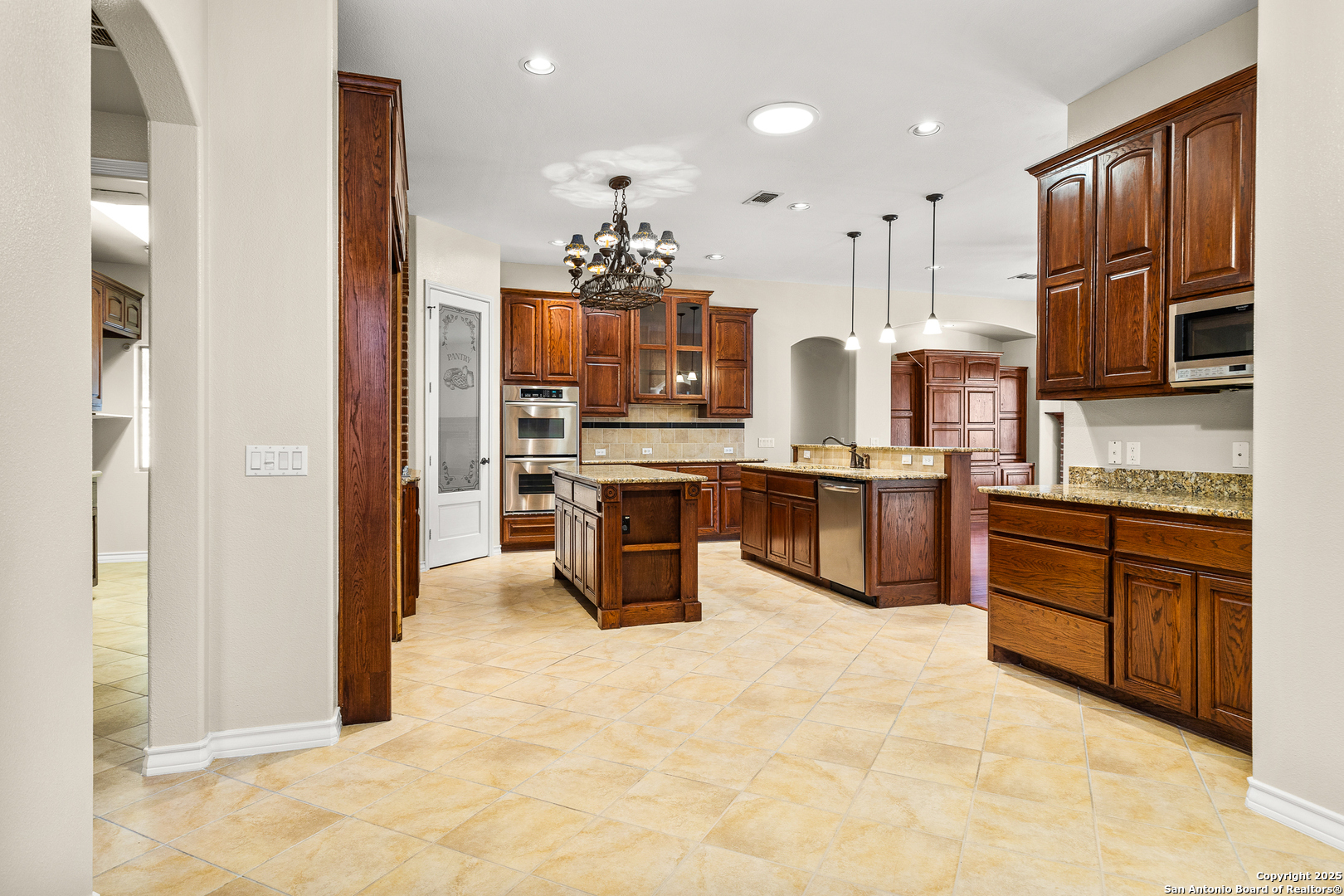 3204 Crystal Path San Antonio, TX 78259 - Photo 25 of 57