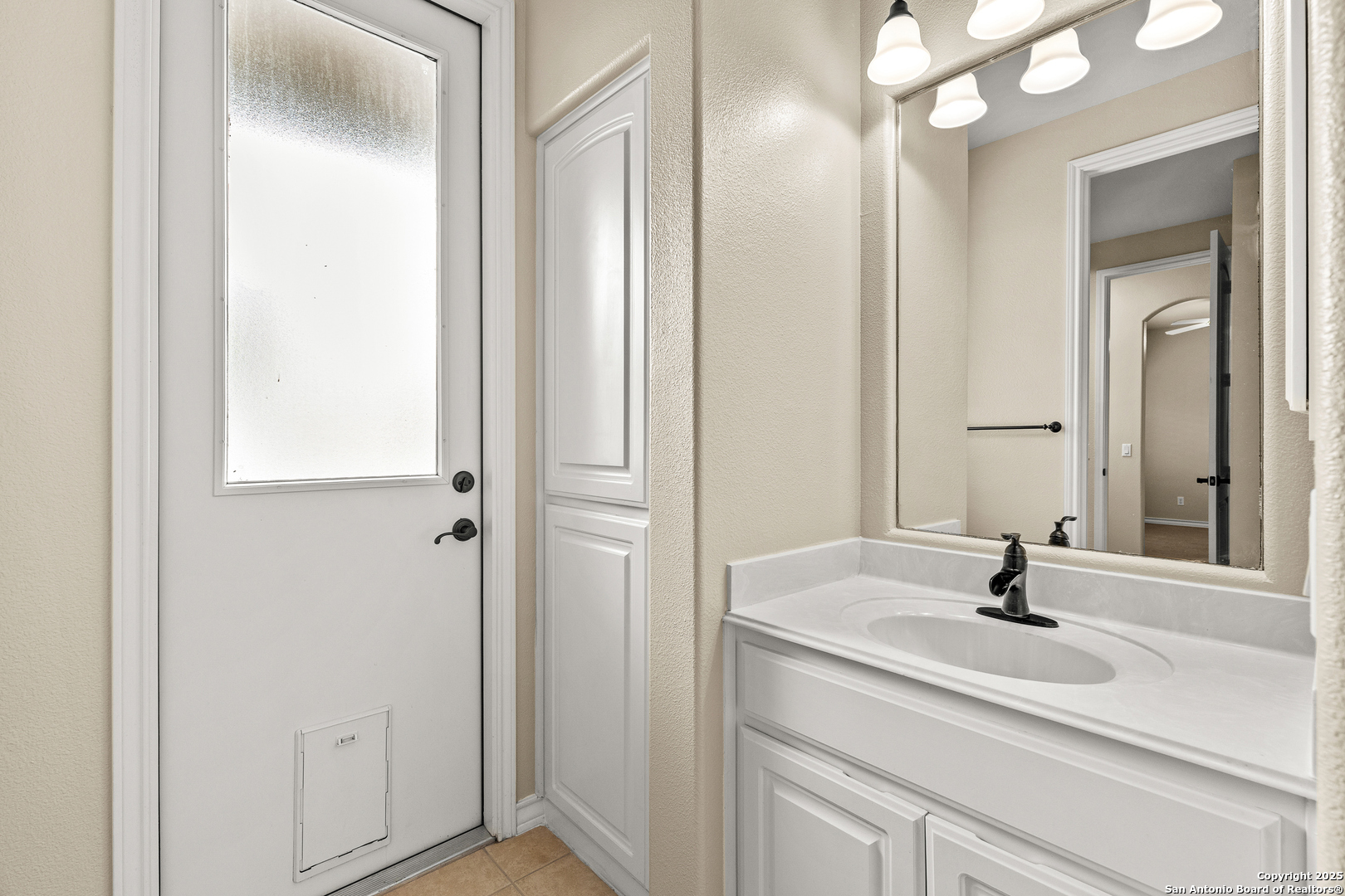 3204 Crystal Path San Antonio, TX 78259 - Photo 43 of 57