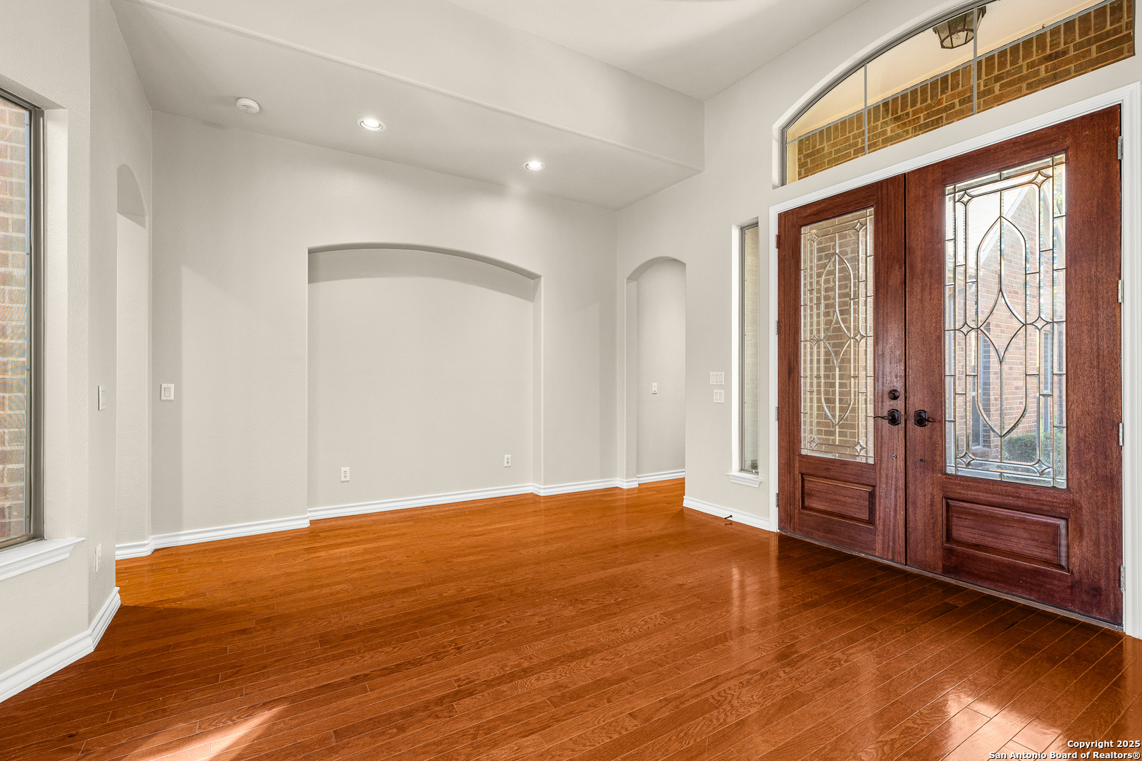 3204 Crystal Path San Antonio, TX 78259 - Photo 7 of 57