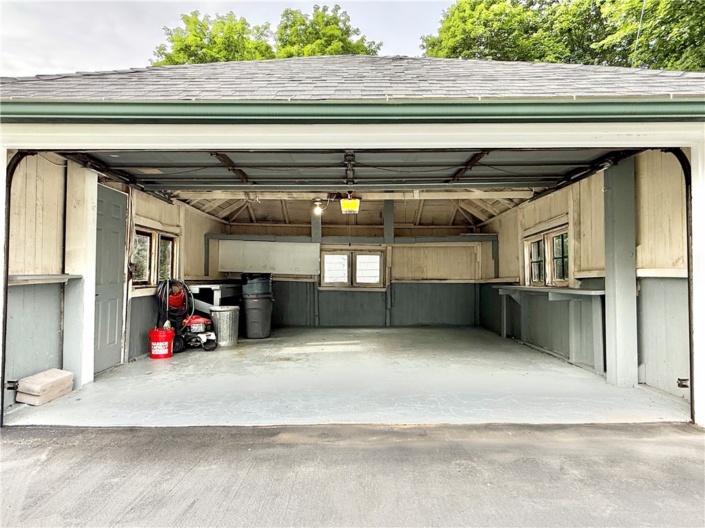 18 Madison Avenue Oneonta, NY 13820 - Photo 33 of 40