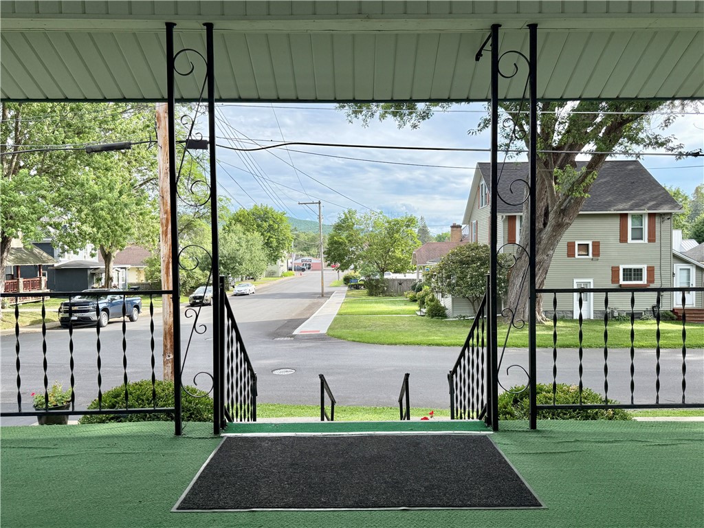 18 Madison Avenue Oneonta, NY 13820 - Photo 6 of 40