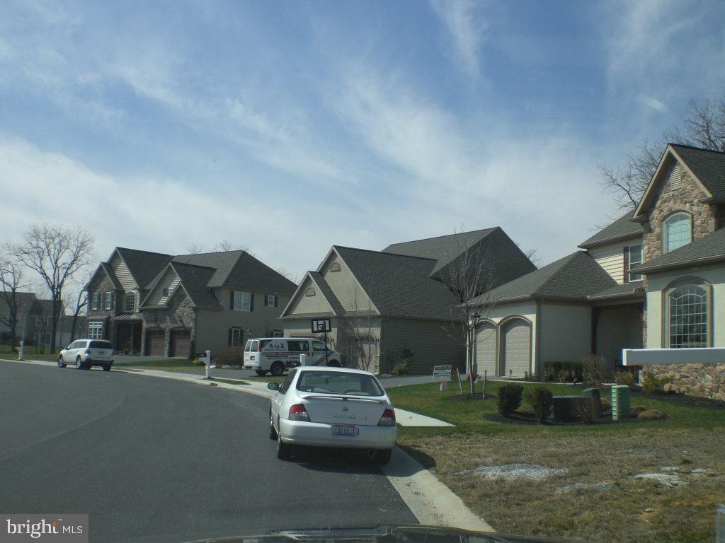 670 Jake Landis Road, Unit 6 Lititz, PA 17543 - Photo 3 of 3