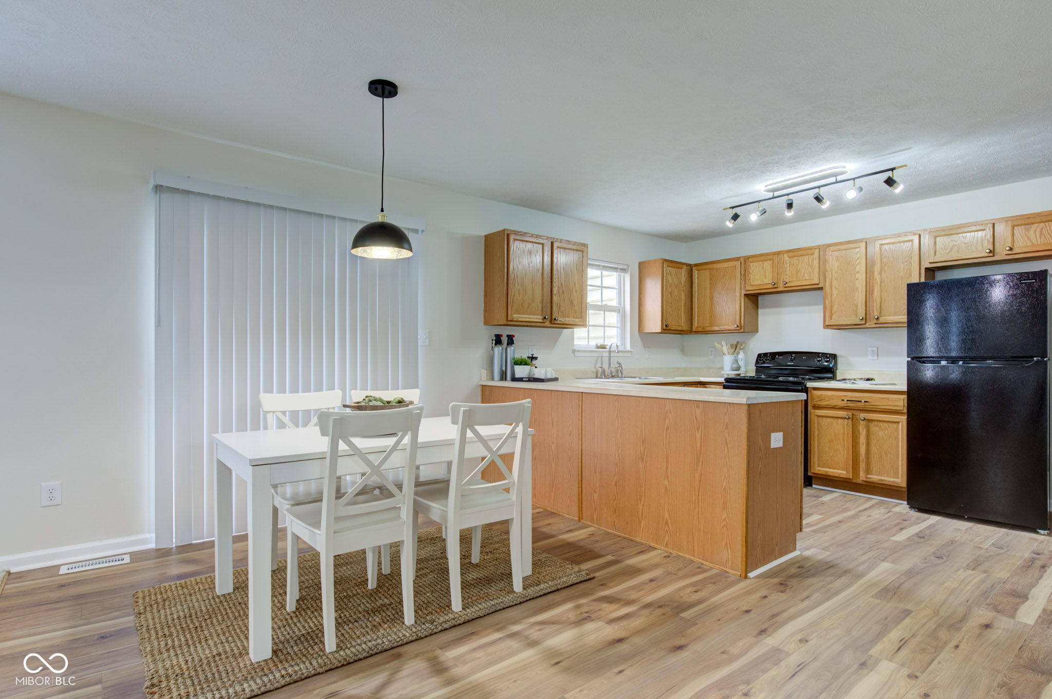 10046 Gate Drive Indianapolis, IN 46239 - Photo 17 of 69