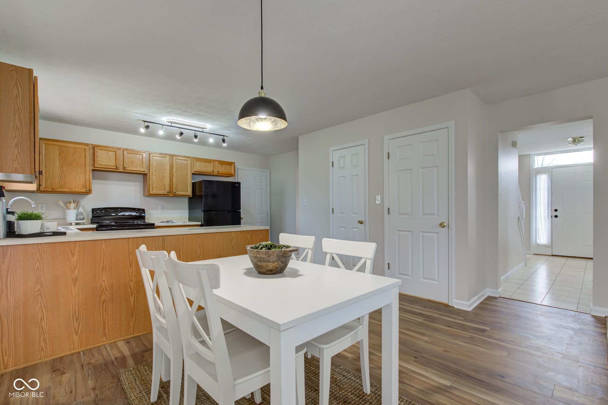 10046 Gate Drive Indianapolis, IN 46239 - Photo 19 of 69