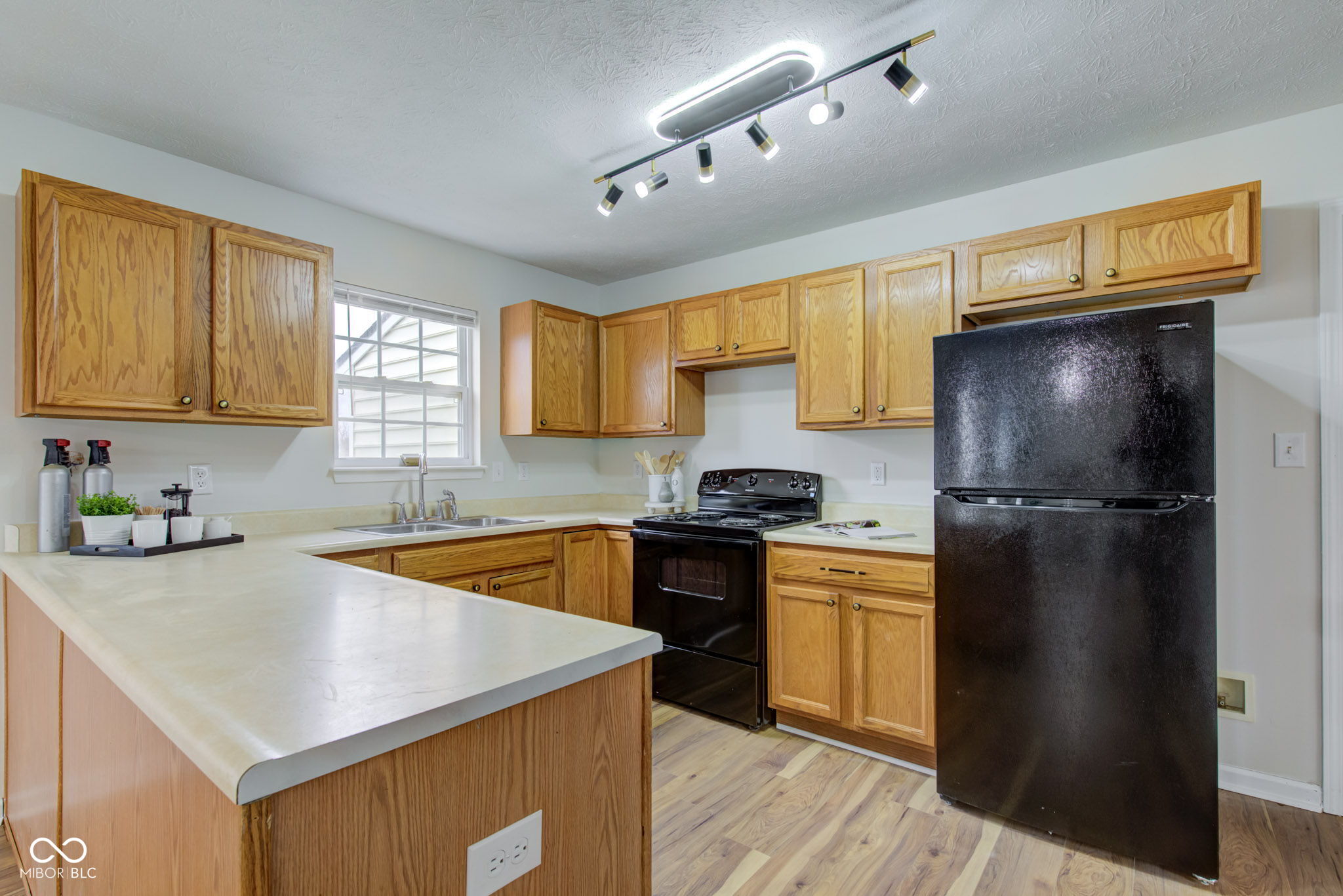 10046 Gate Drive Indianapolis, IN 46239 - Photo 21 of 69