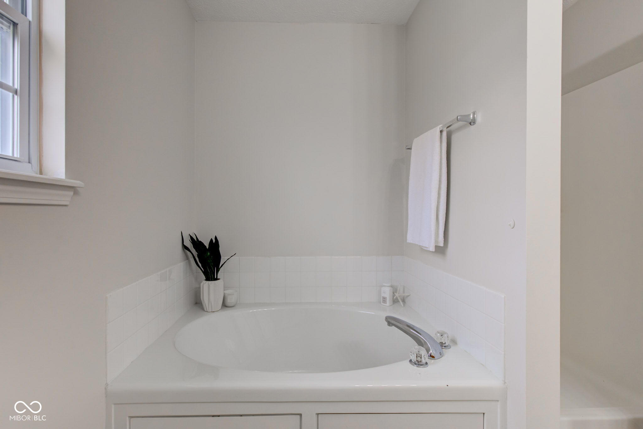 10046 Gate Drive Indianapolis, IN 46239 - Photo 39 of 69