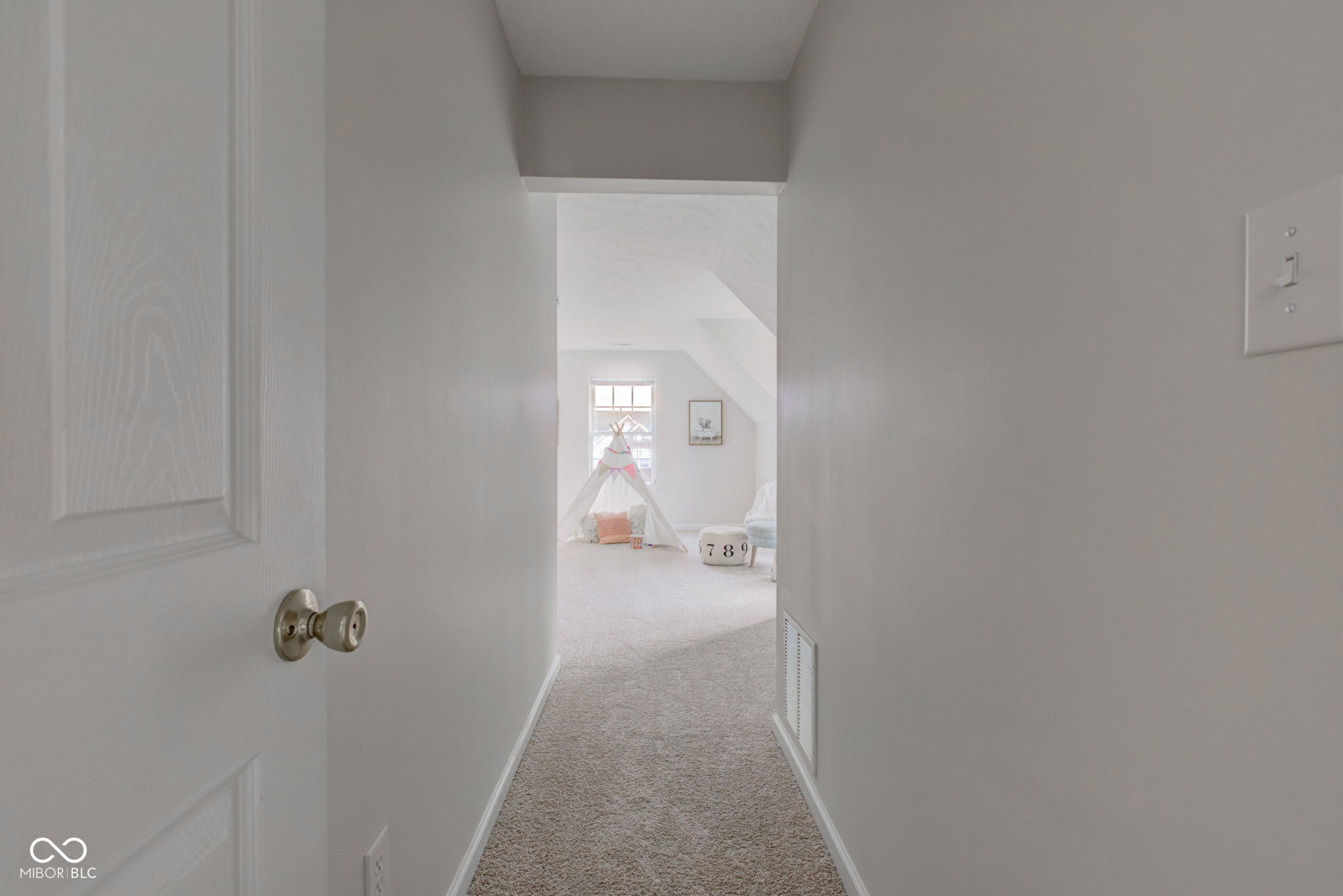 10046 Gate Drive Indianapolis, IN 46239 - Photo 47 of 69