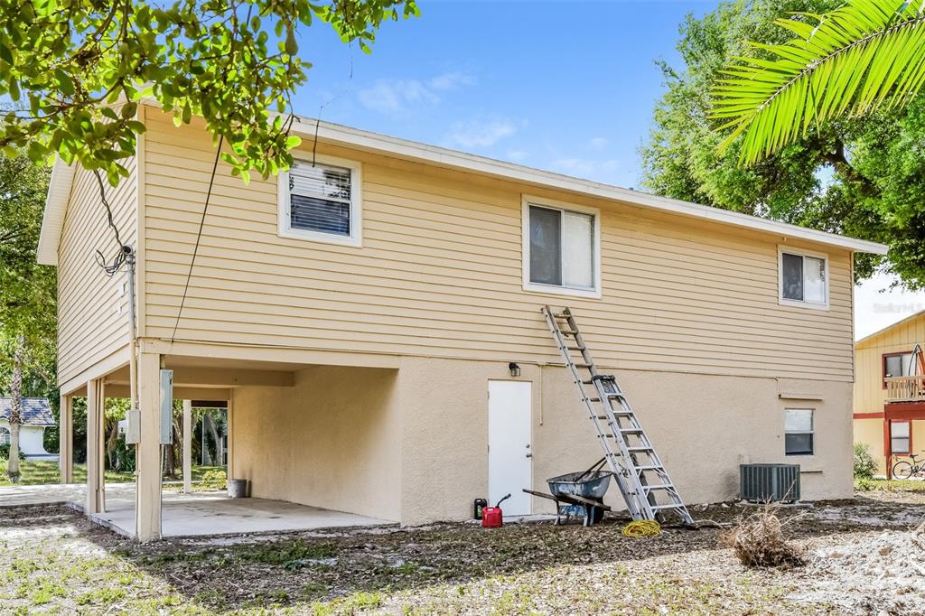 8181 Albatross Road Fort Myers, FL 33967 - Photo 15 of 17 Gallery Image 15