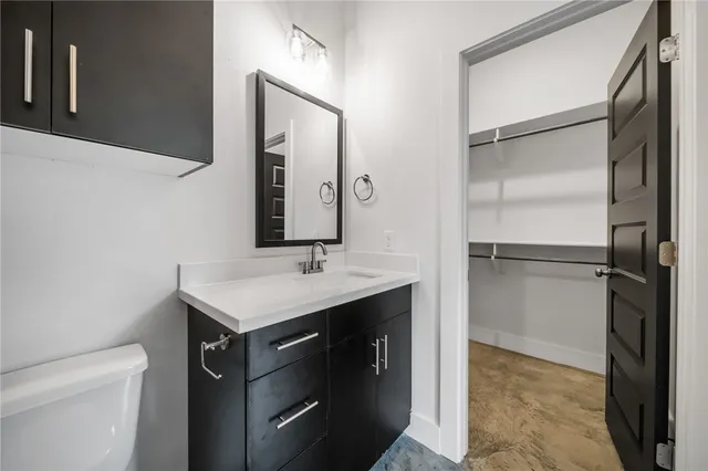 $2,795 | 214 Lynn Drive, Unit 301, Bryan, TX 77801